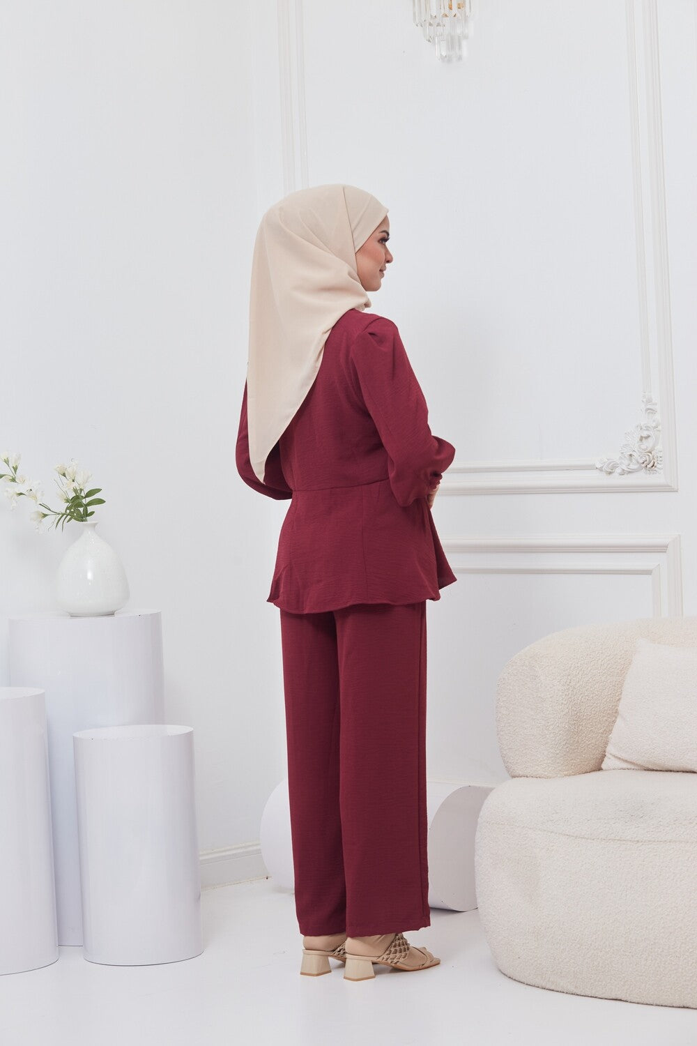 SONA - BURGUNDY