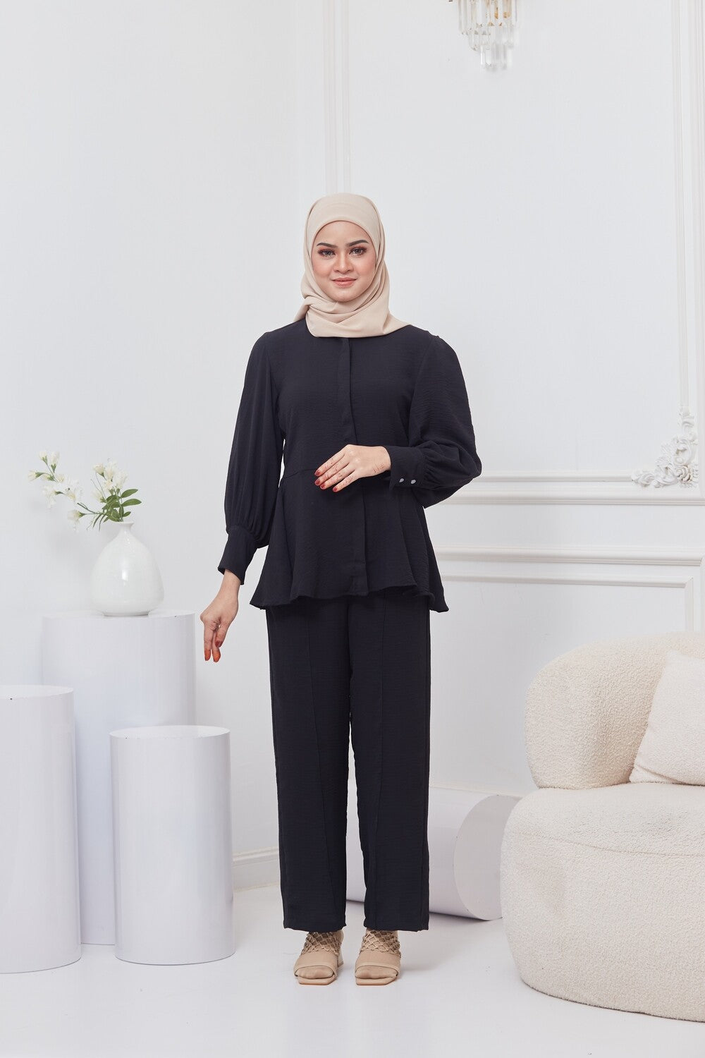 SONA - BLACK CHARCOAL