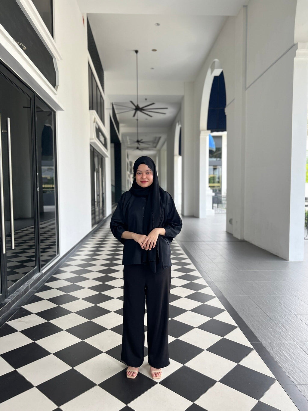 HIGH WAIST PANTS - BLACK
