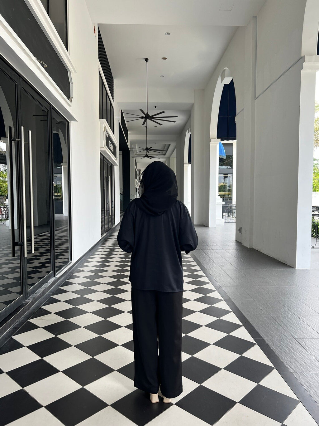 HIGH WAIST PANTS - BLACK
