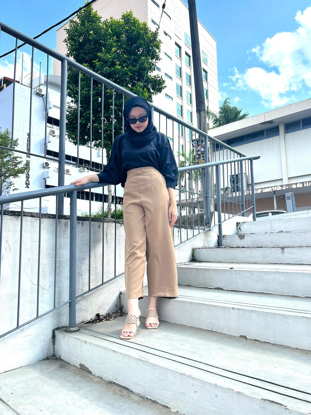 HIGH WAIST PANTS - NUDE