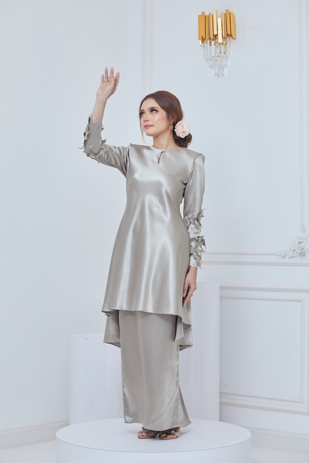 ANGGUN SERIES - SILVER GREY
