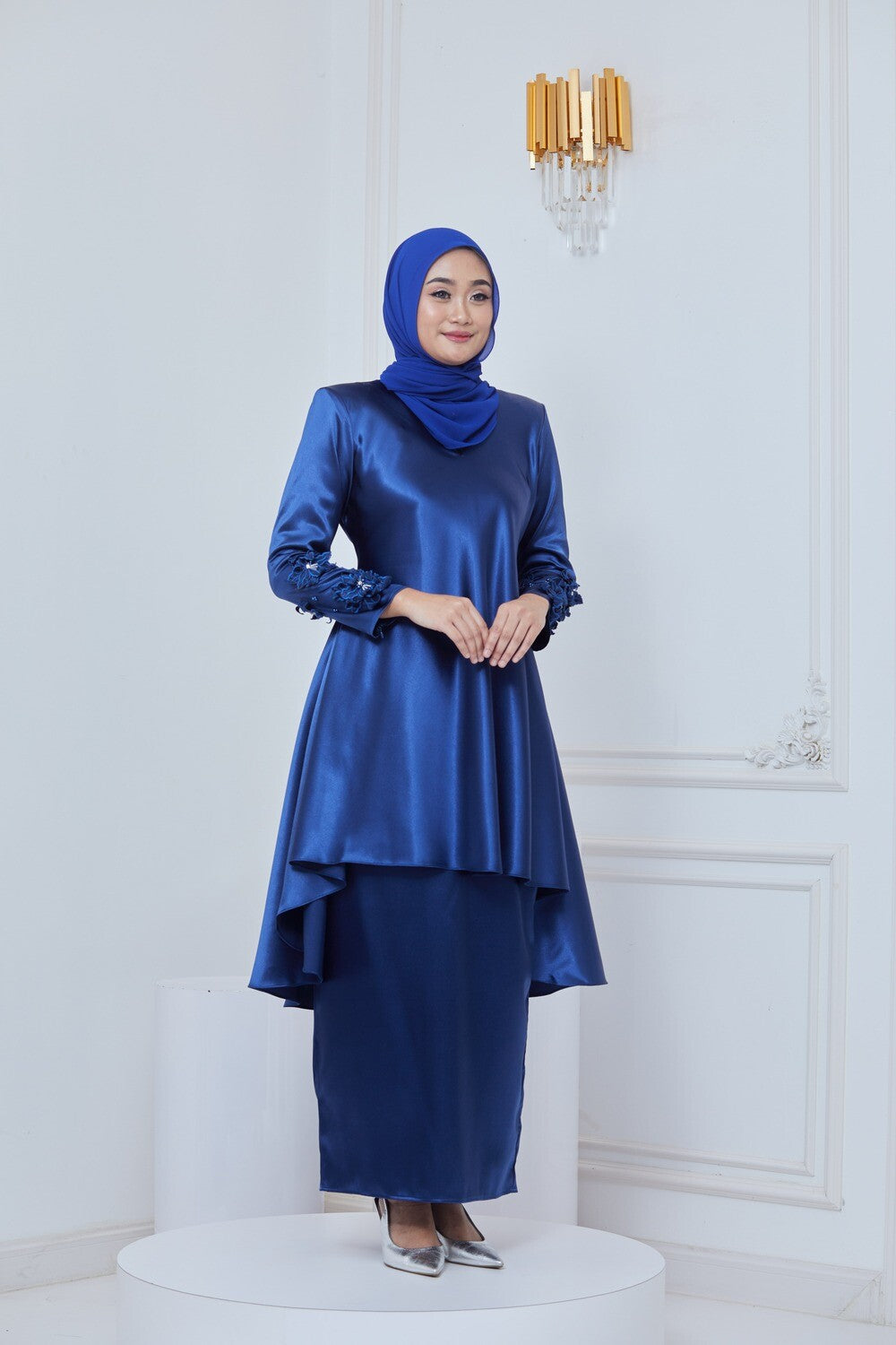 ANGGUN SERIES - BLUE