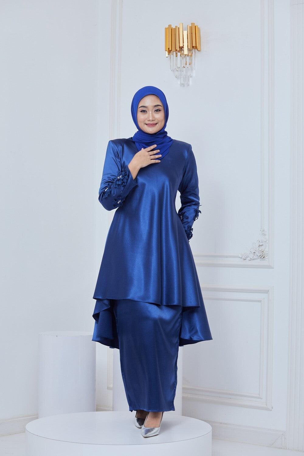 ANGGUN SERIES - BLUE