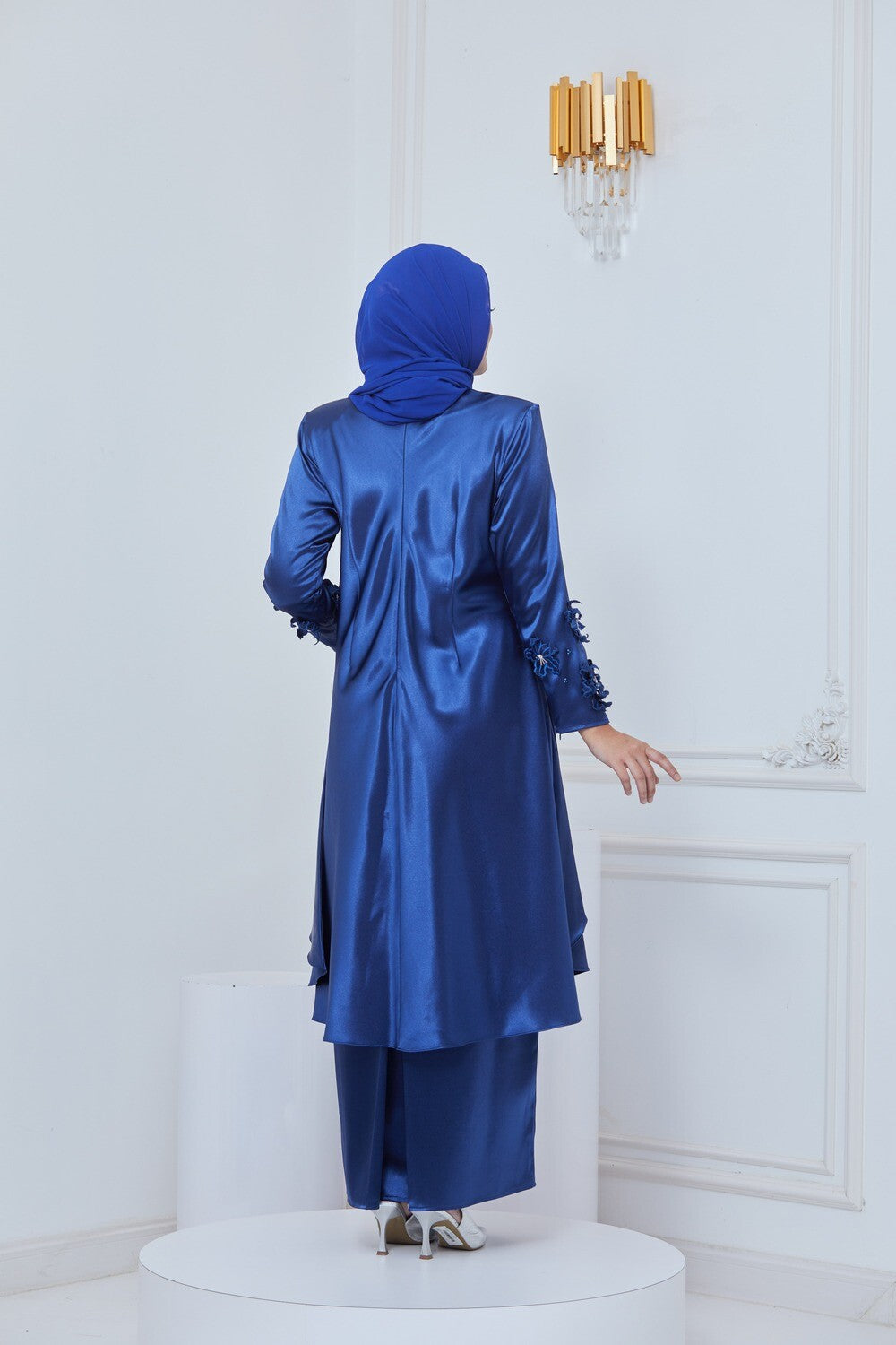 ANGGUN SERIES - BLUE