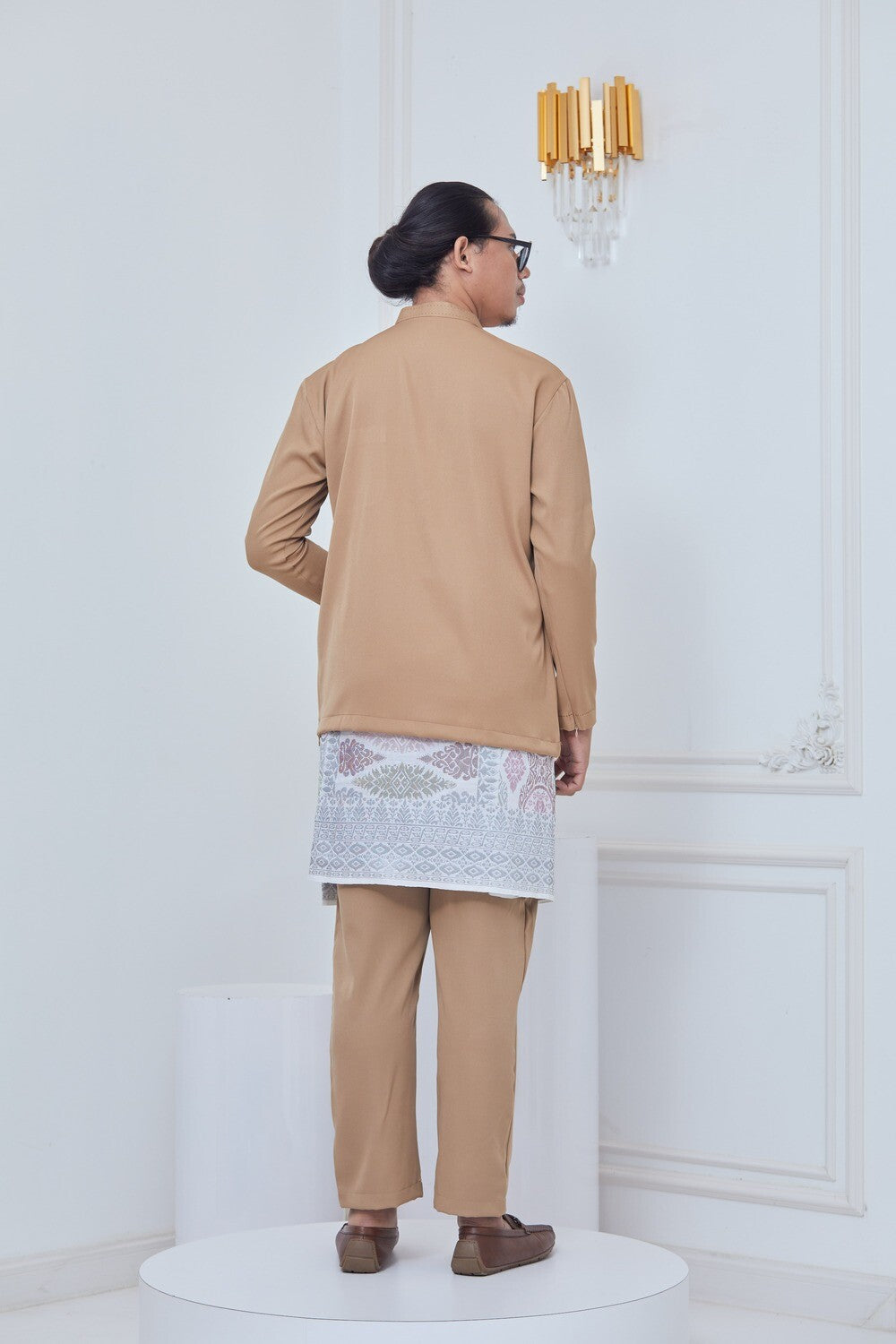 CEKAK MUSANG - MENS NUDE
