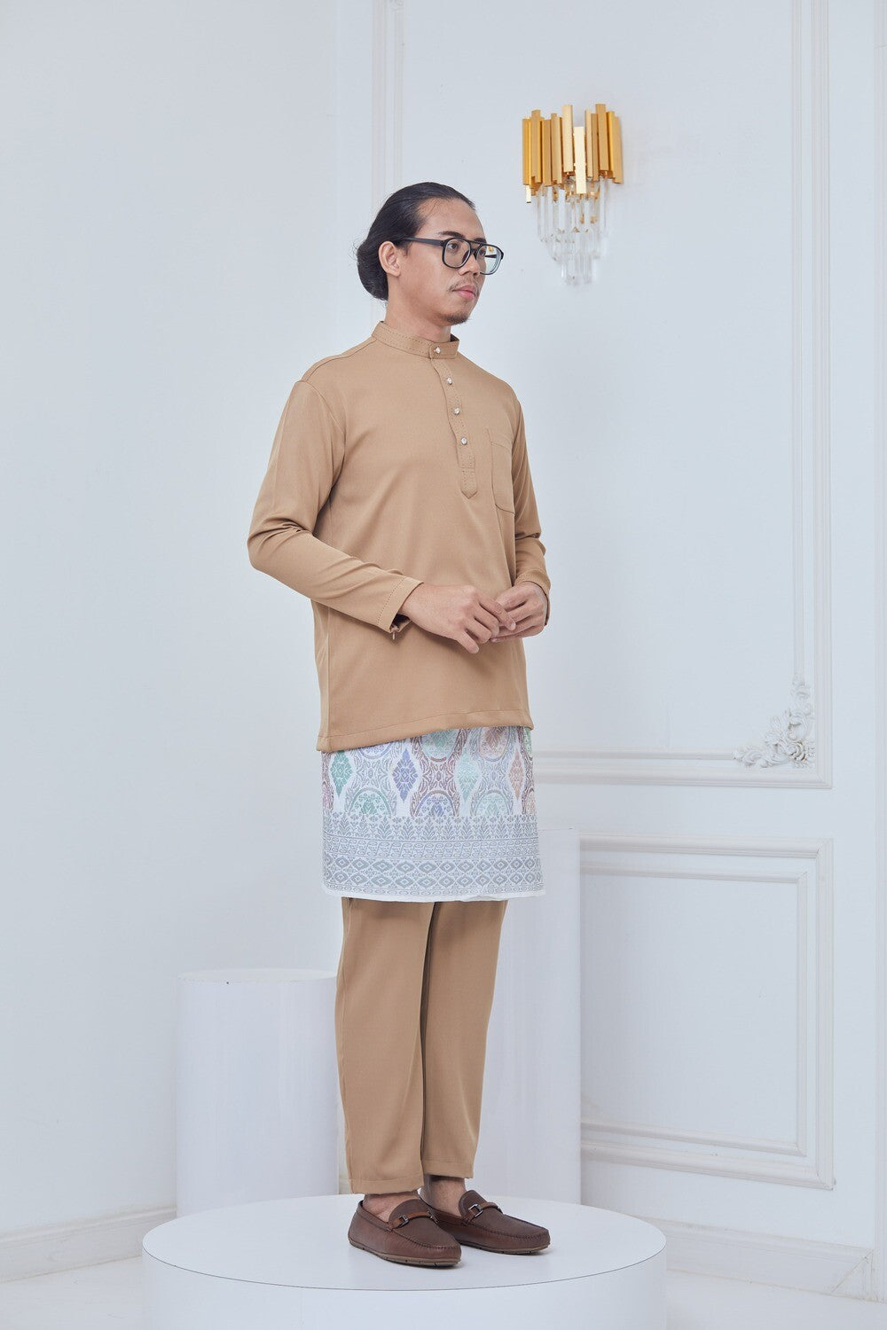 CEKAK MUSANG - MENS NUDE