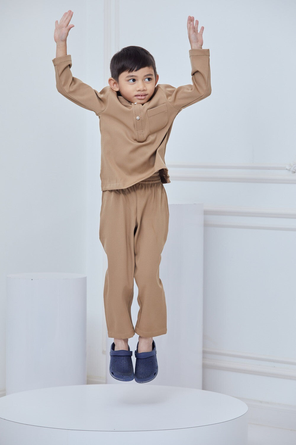 CEKAK MUSANG - KIDS NUDE