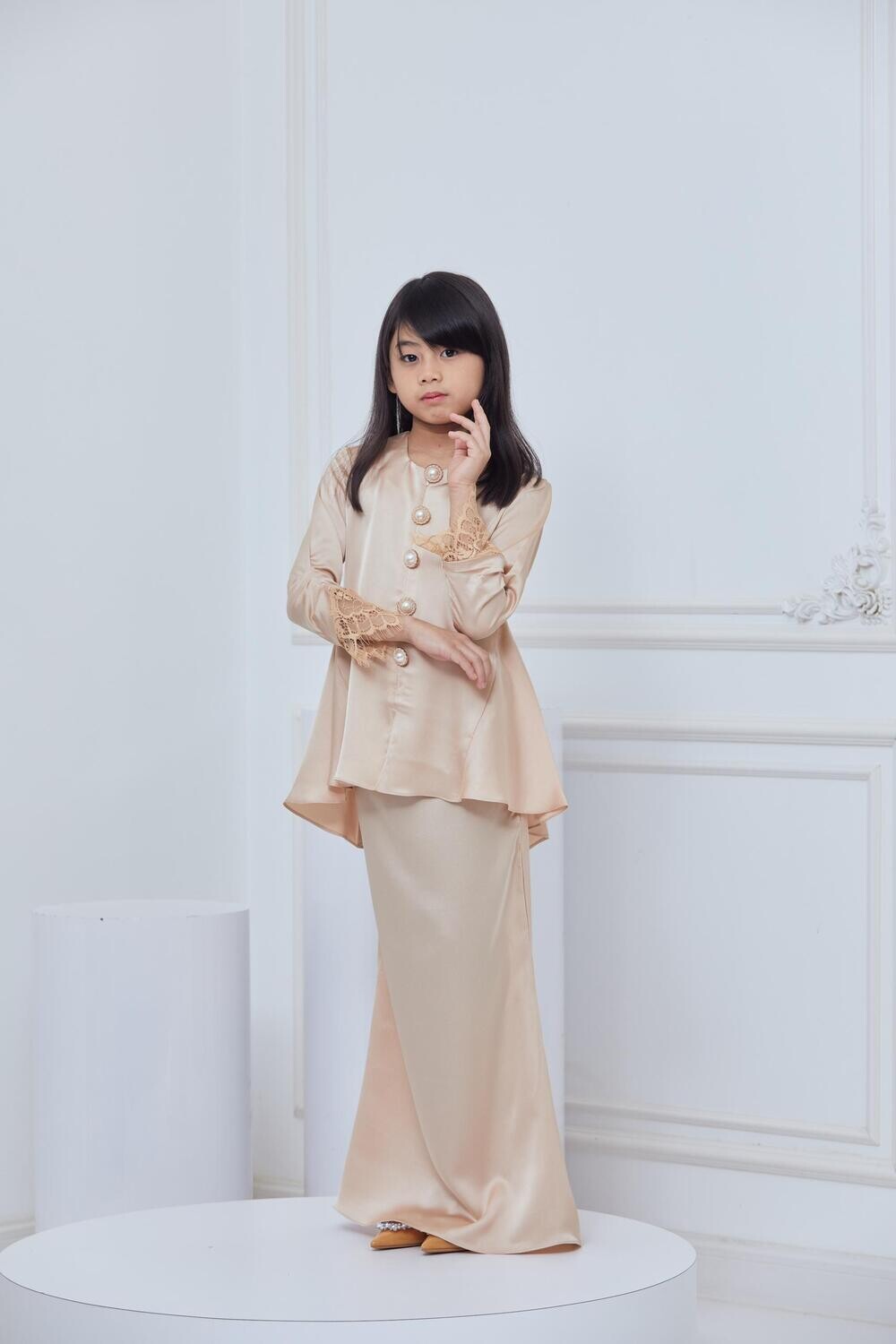 SOFEAS IESYA KIDS - NUDE CREAM