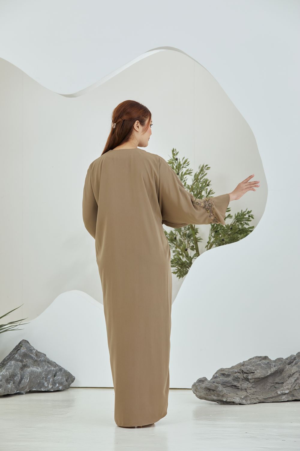 QAYRA CAFTAN -  OLIVE GREEN