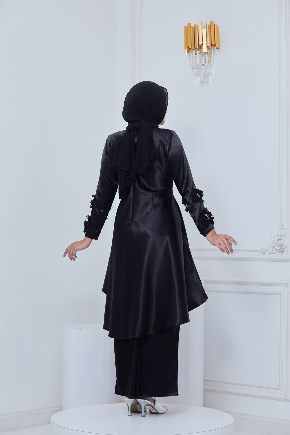 ANGGUN SERIES - BLACK