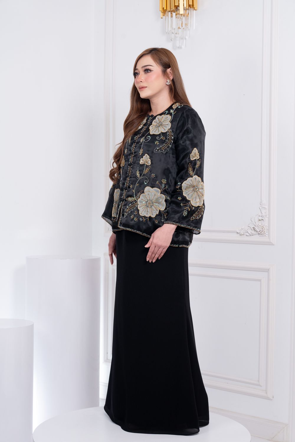 TEJA SRI - BLACK PREORDER