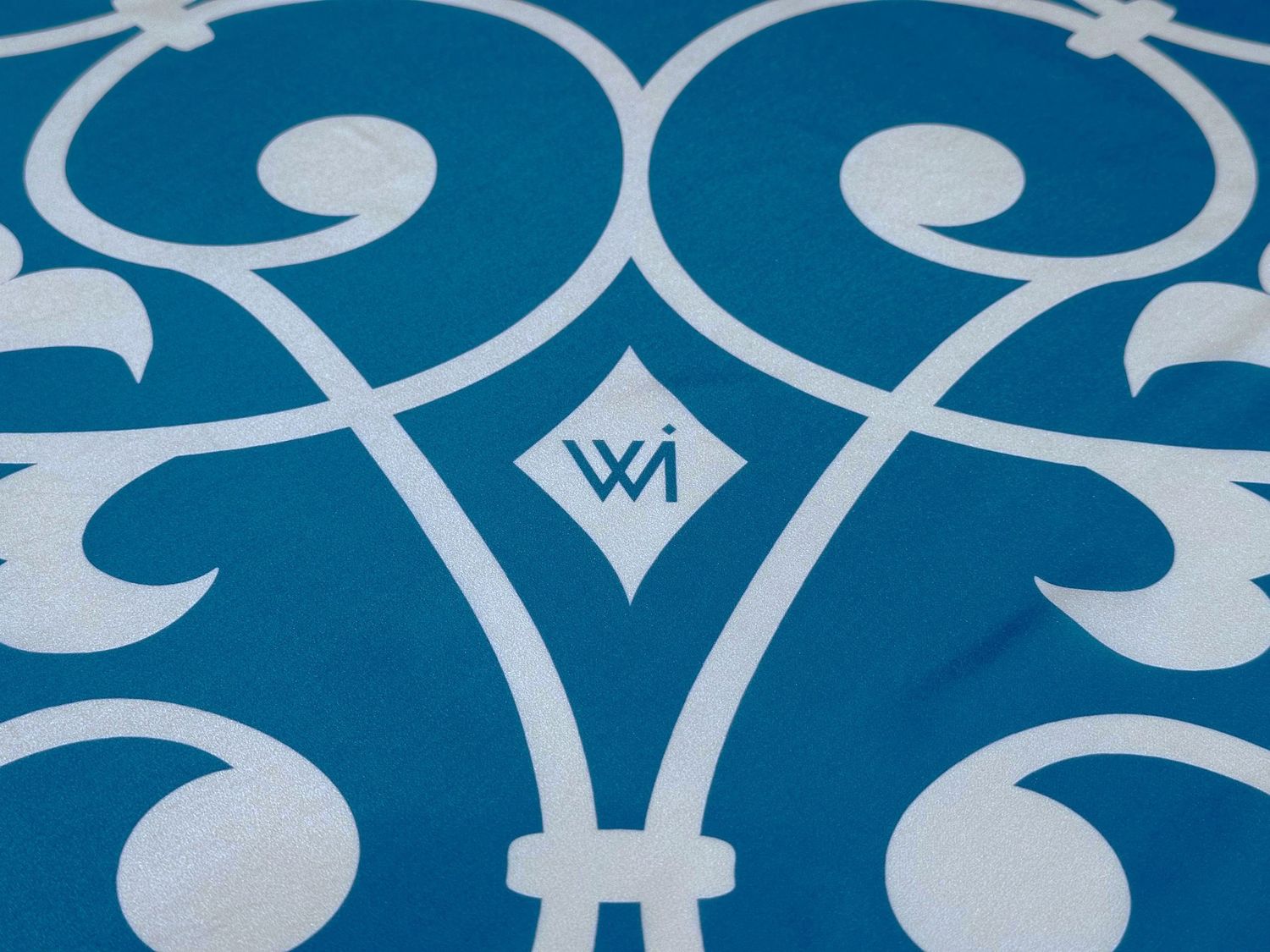 ELARIA SCARF - SAPPHIRE BLUE