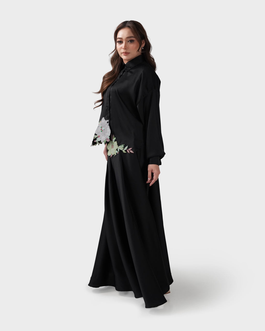ELAINOUR - BLACK