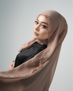 AMARA SHAWL - LATTE BROWN