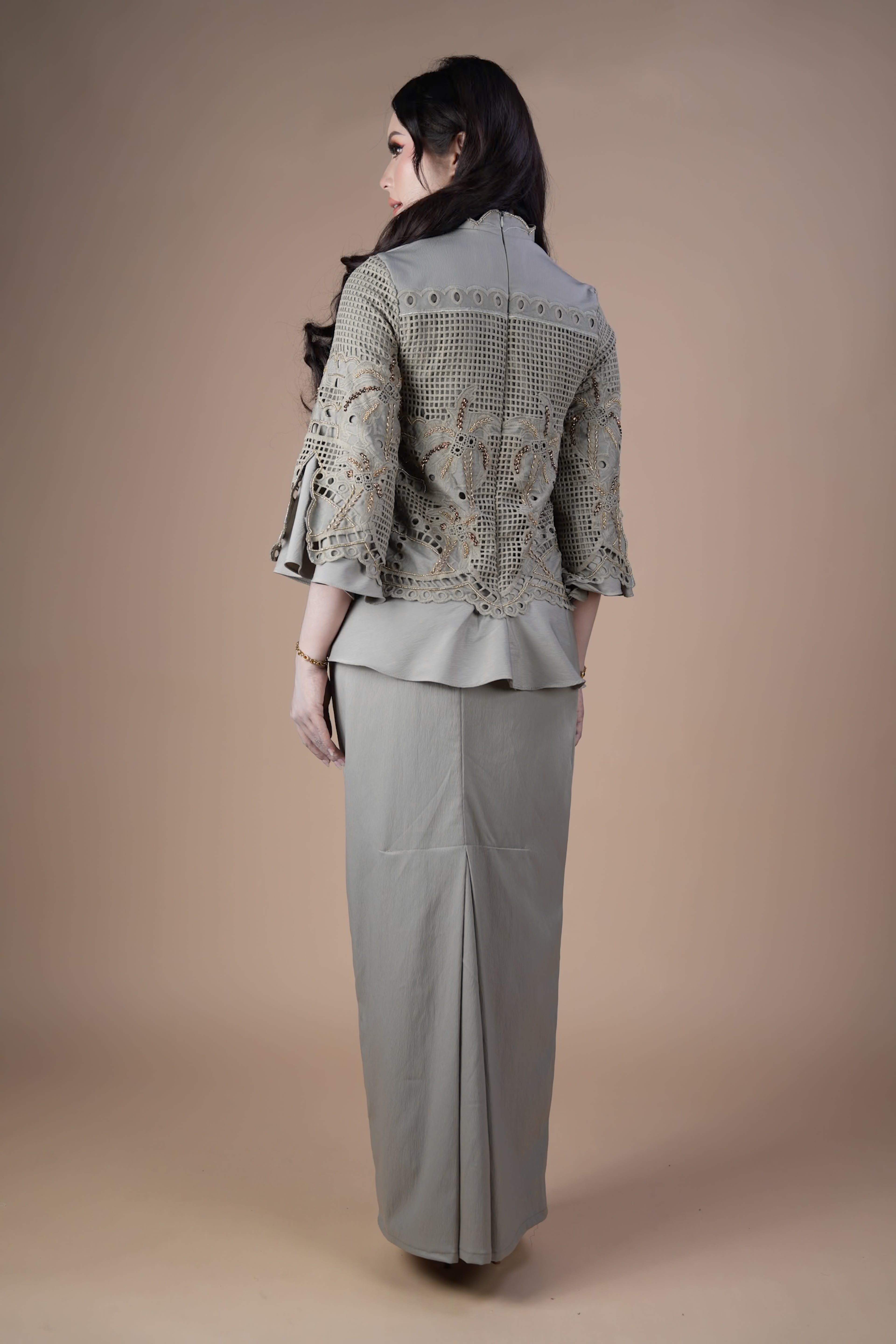 BAYU PALMA - GREYISH OLIVE