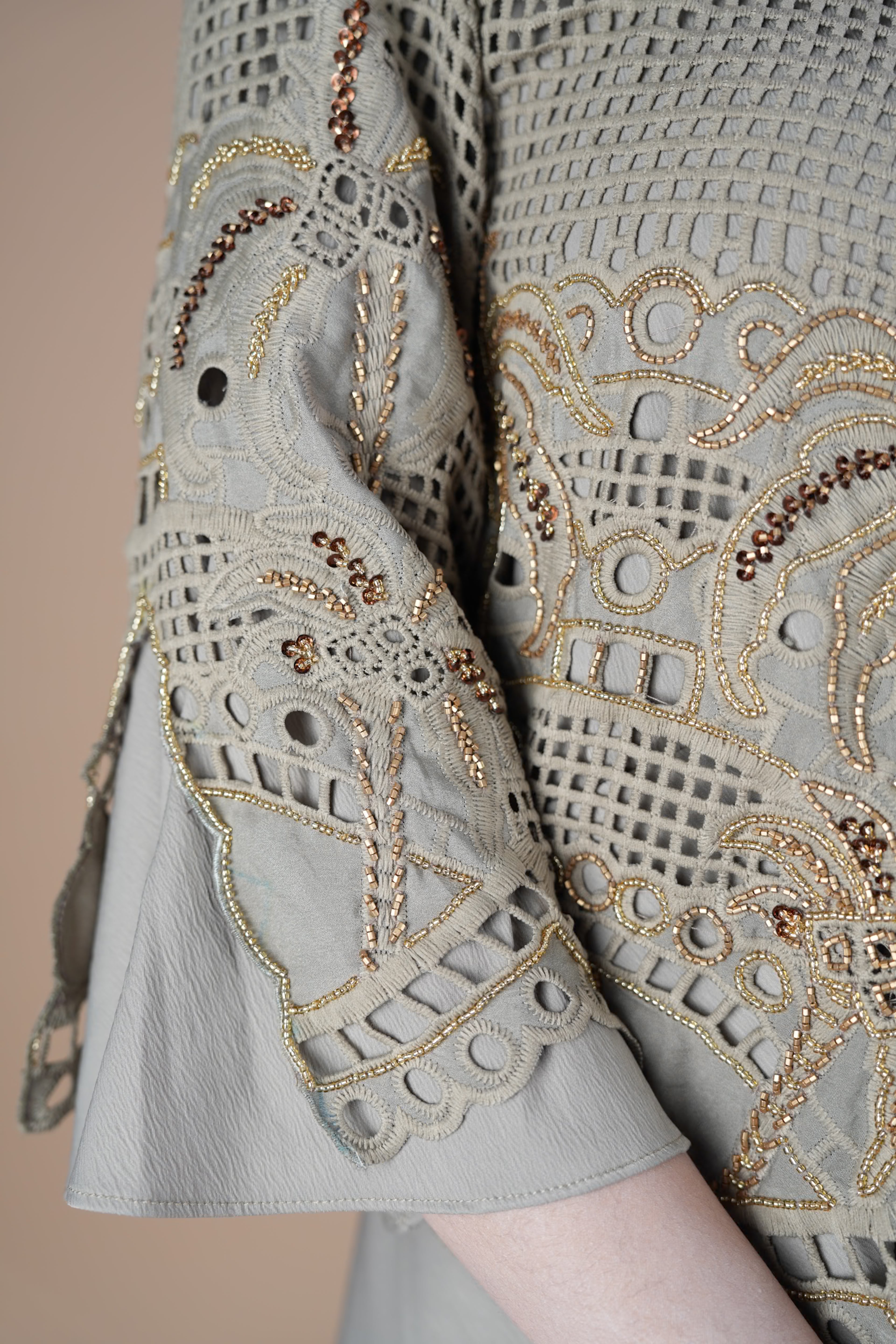 BAYU PALMA - GREYISH OLIVE