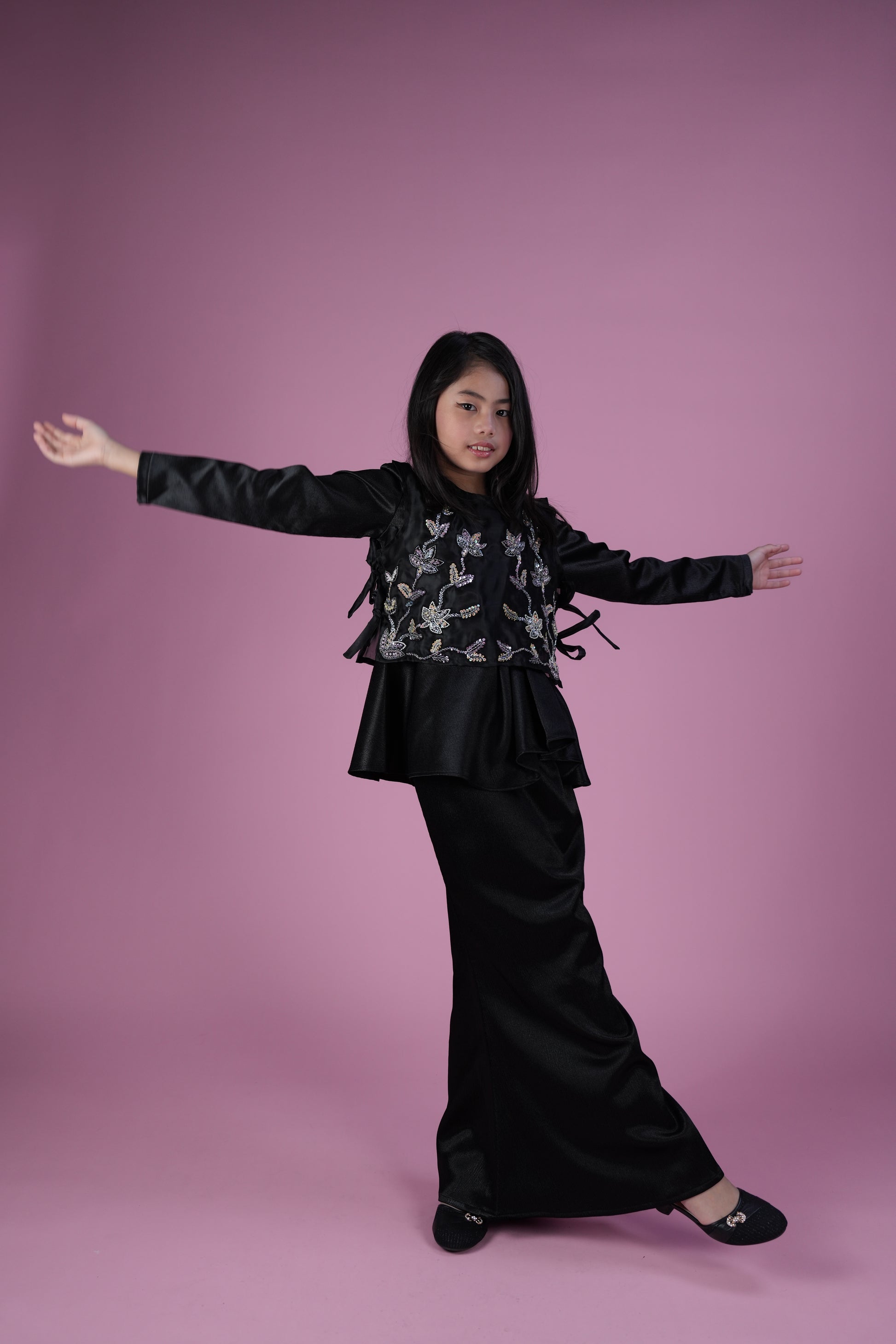 KUNANG KUNANG KIDS - BLACK