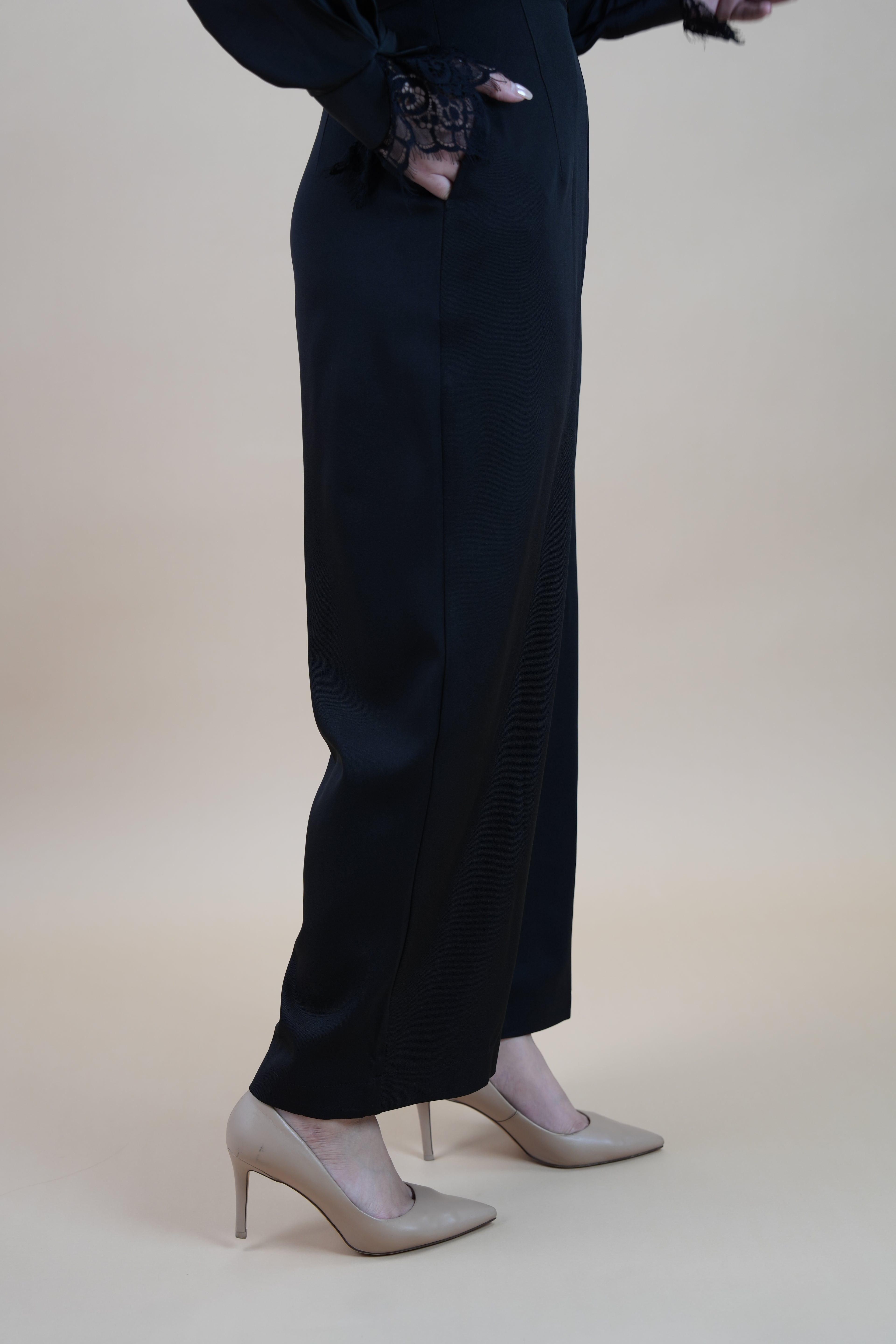 HIGH WAIST PANTS - BLACK