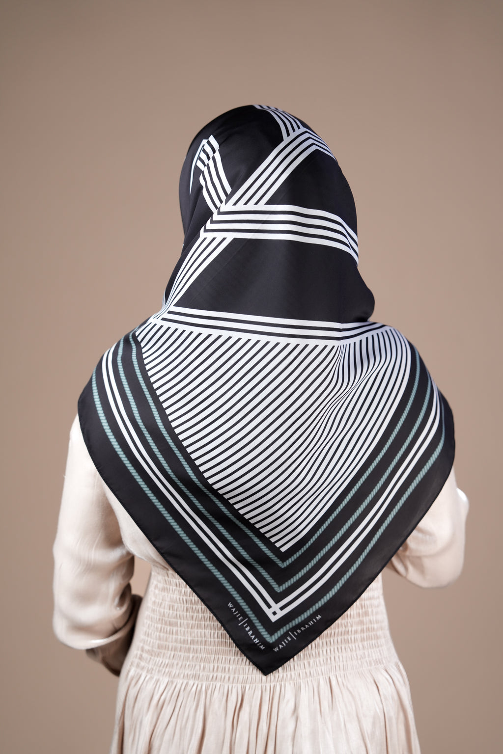 CITRA - BLACK