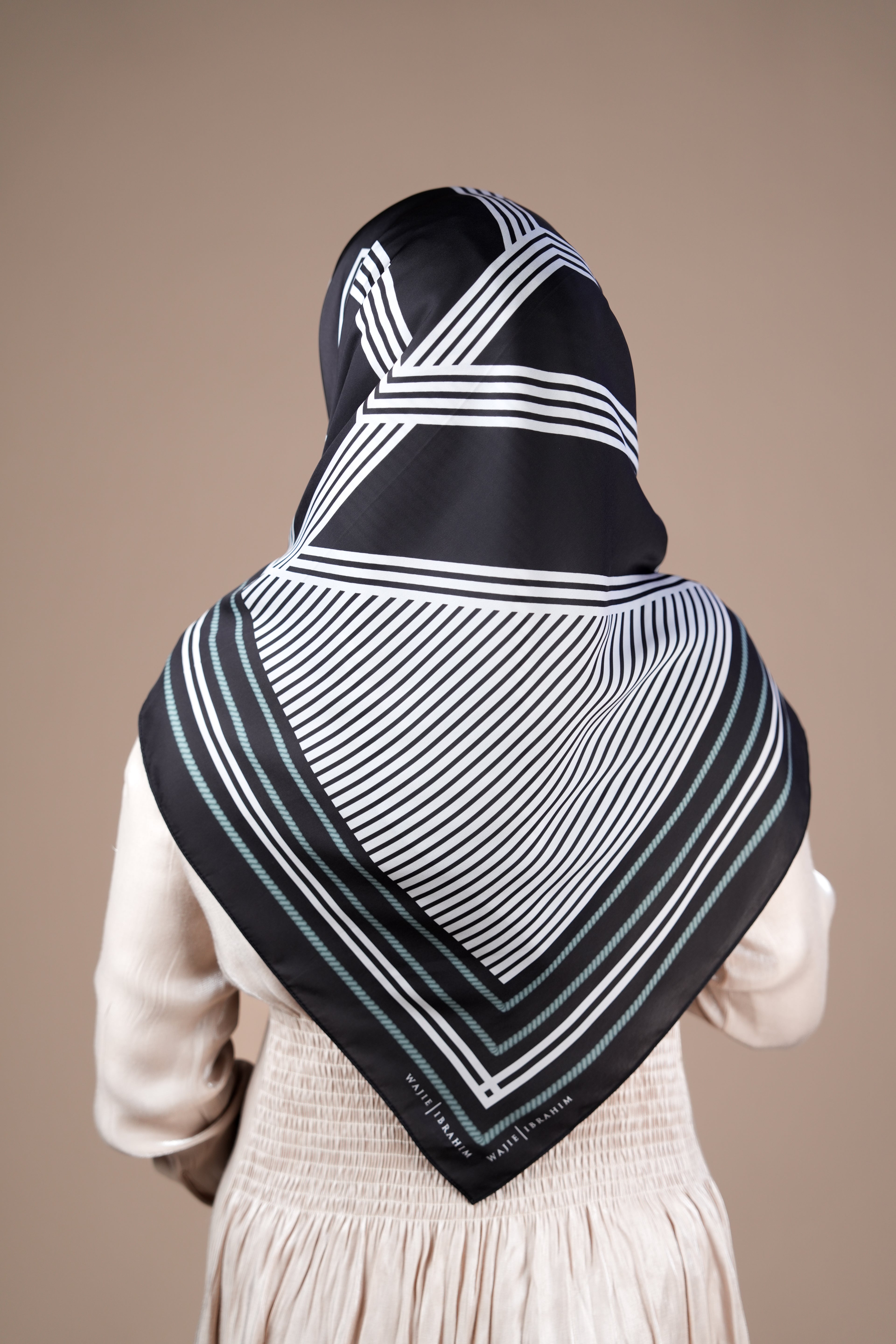 CITRA - BLACK