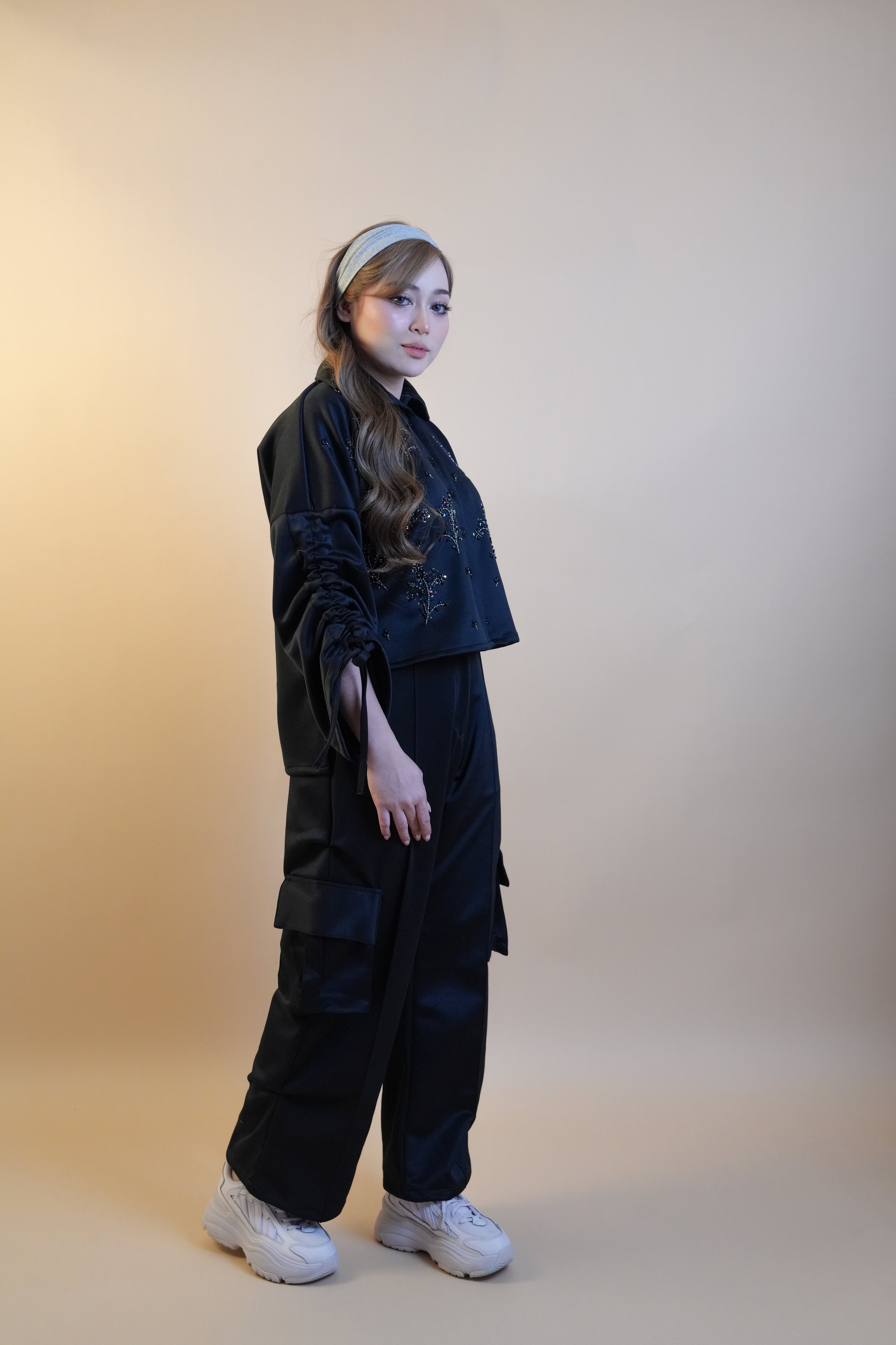 LUNA - BLACK