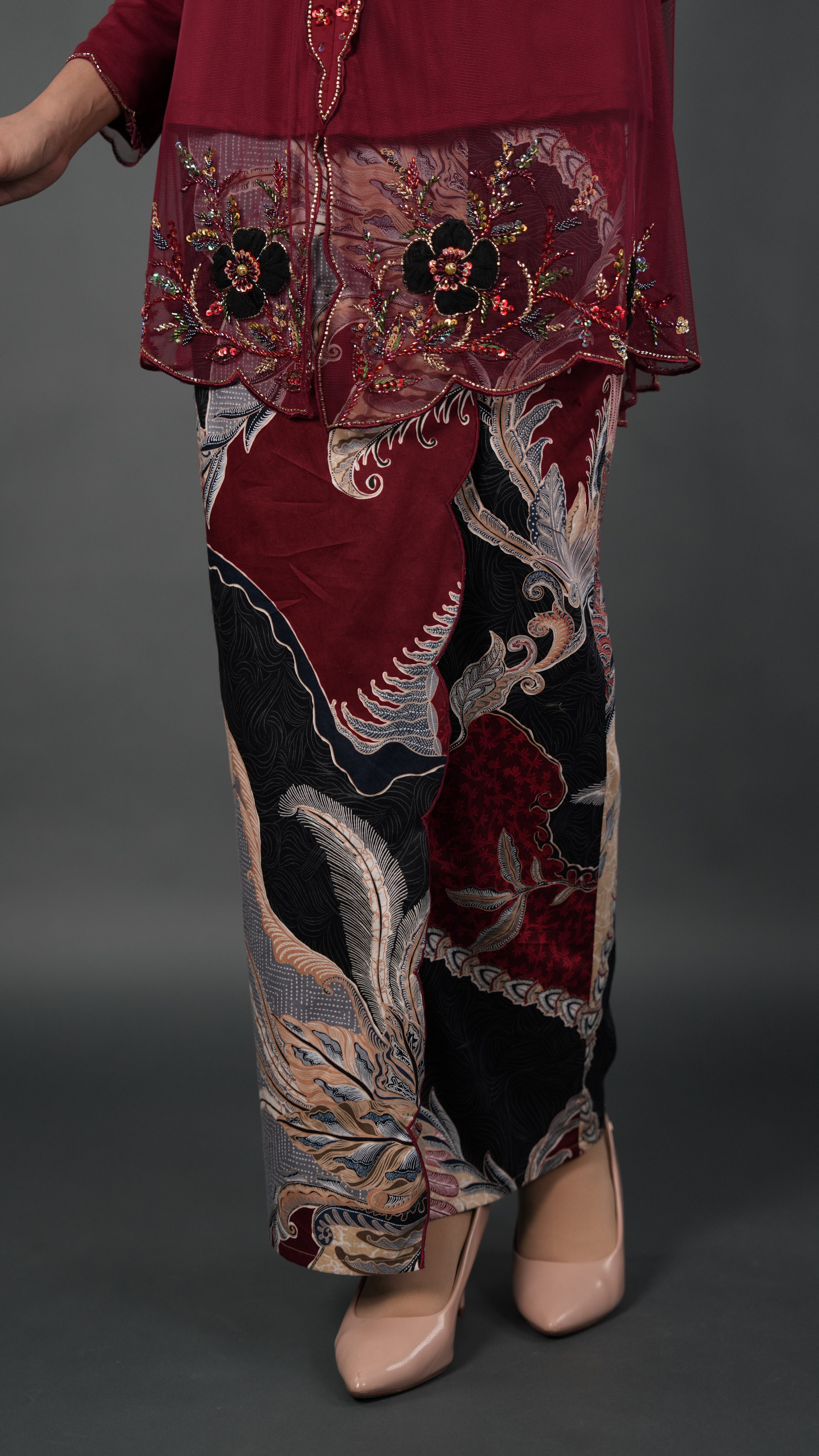 TEJA BATIK D2 - CRIMSON RED