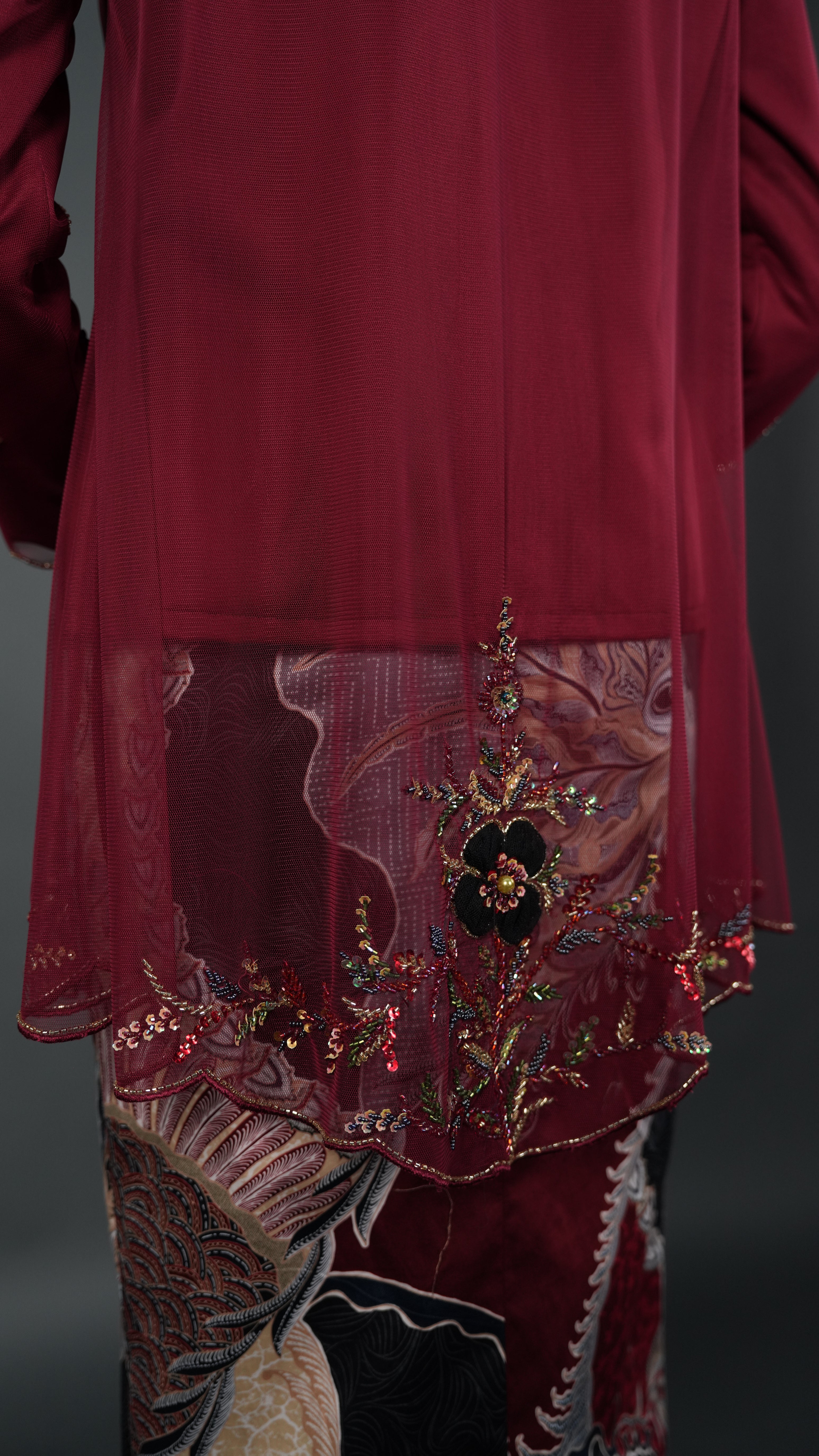 TEJA BATIK D2 - CRIMSON RED