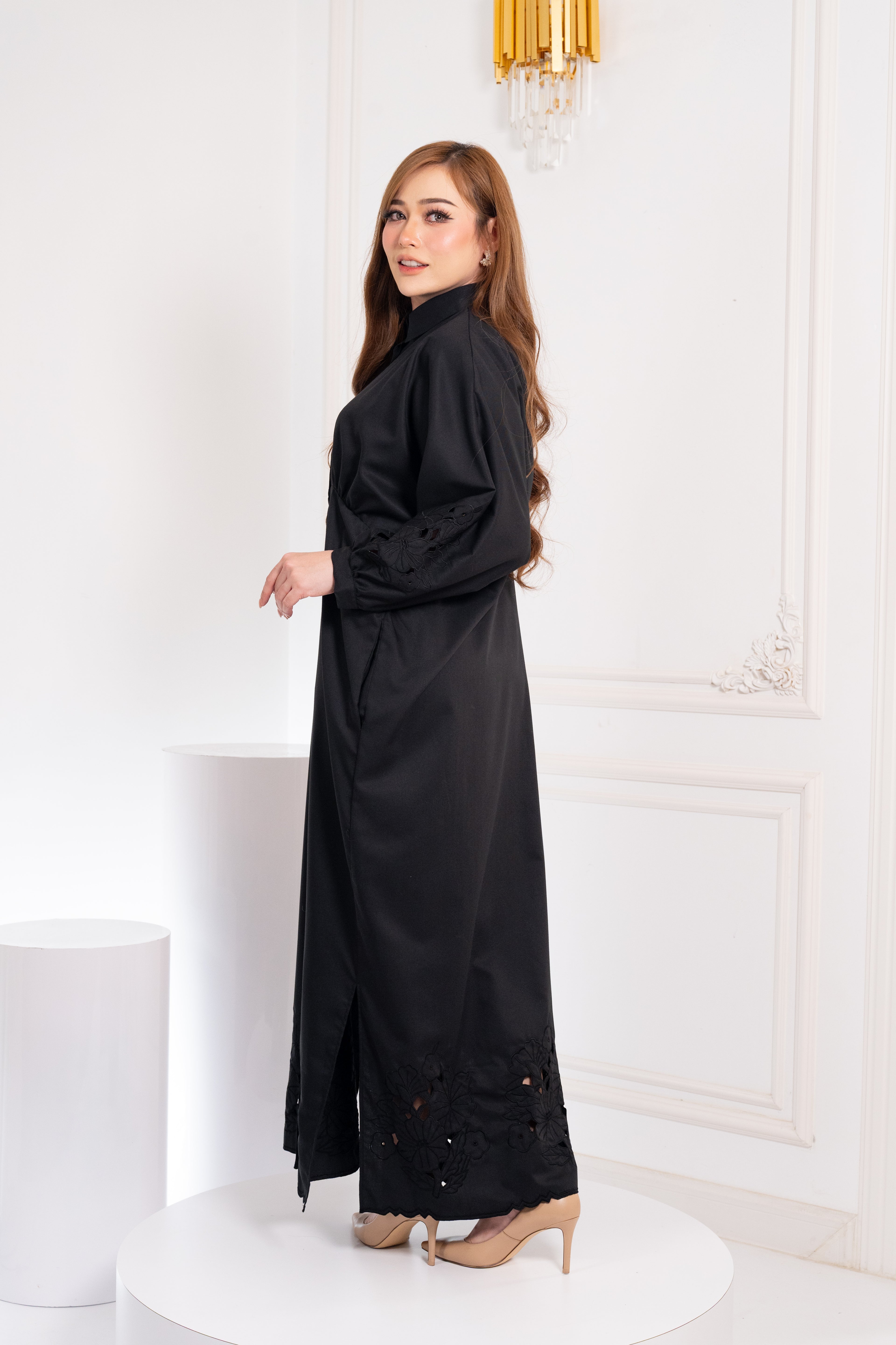 ZAHRA SERIES IN BLACK