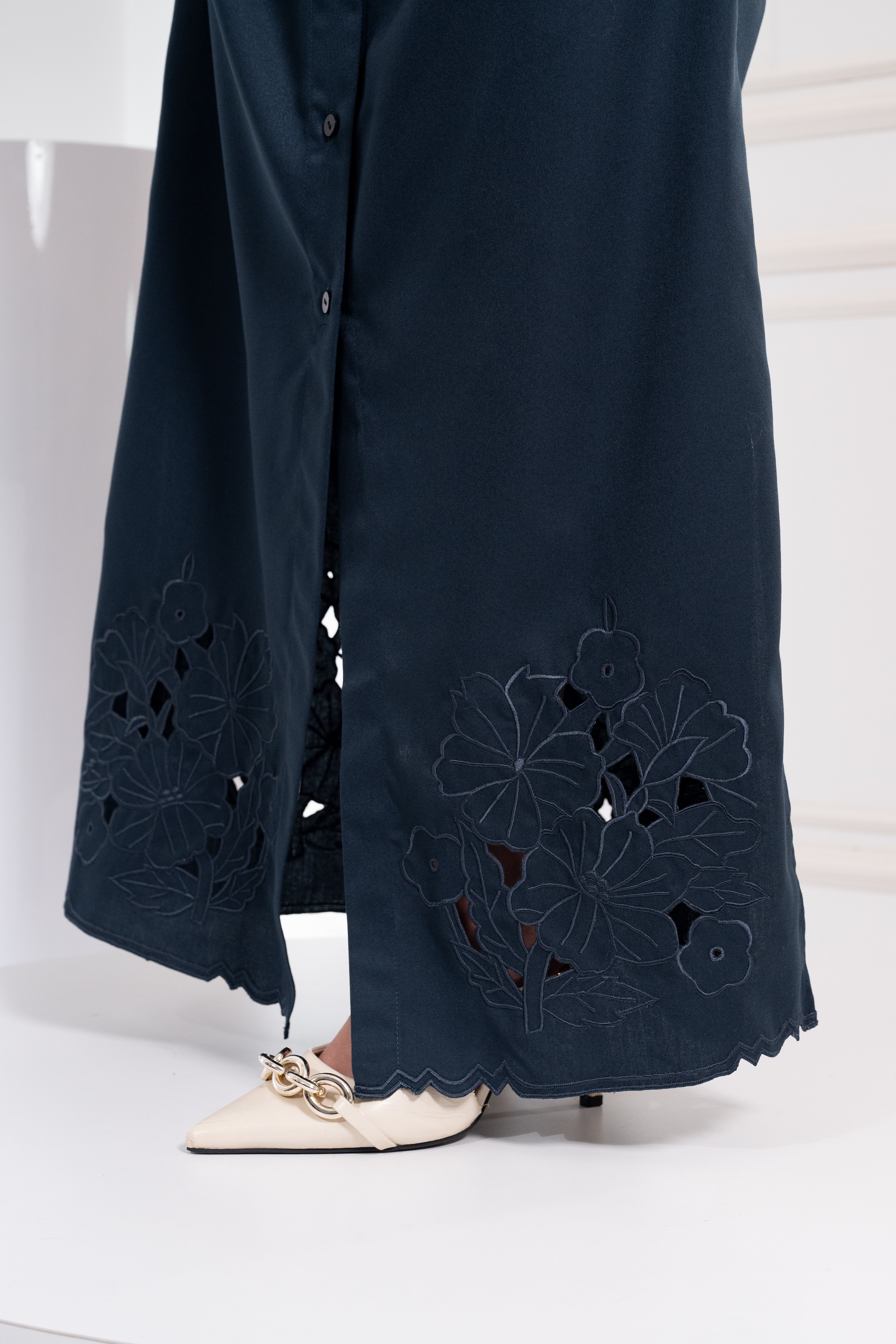 ZAHRA SERIES IN SPACE BLUE