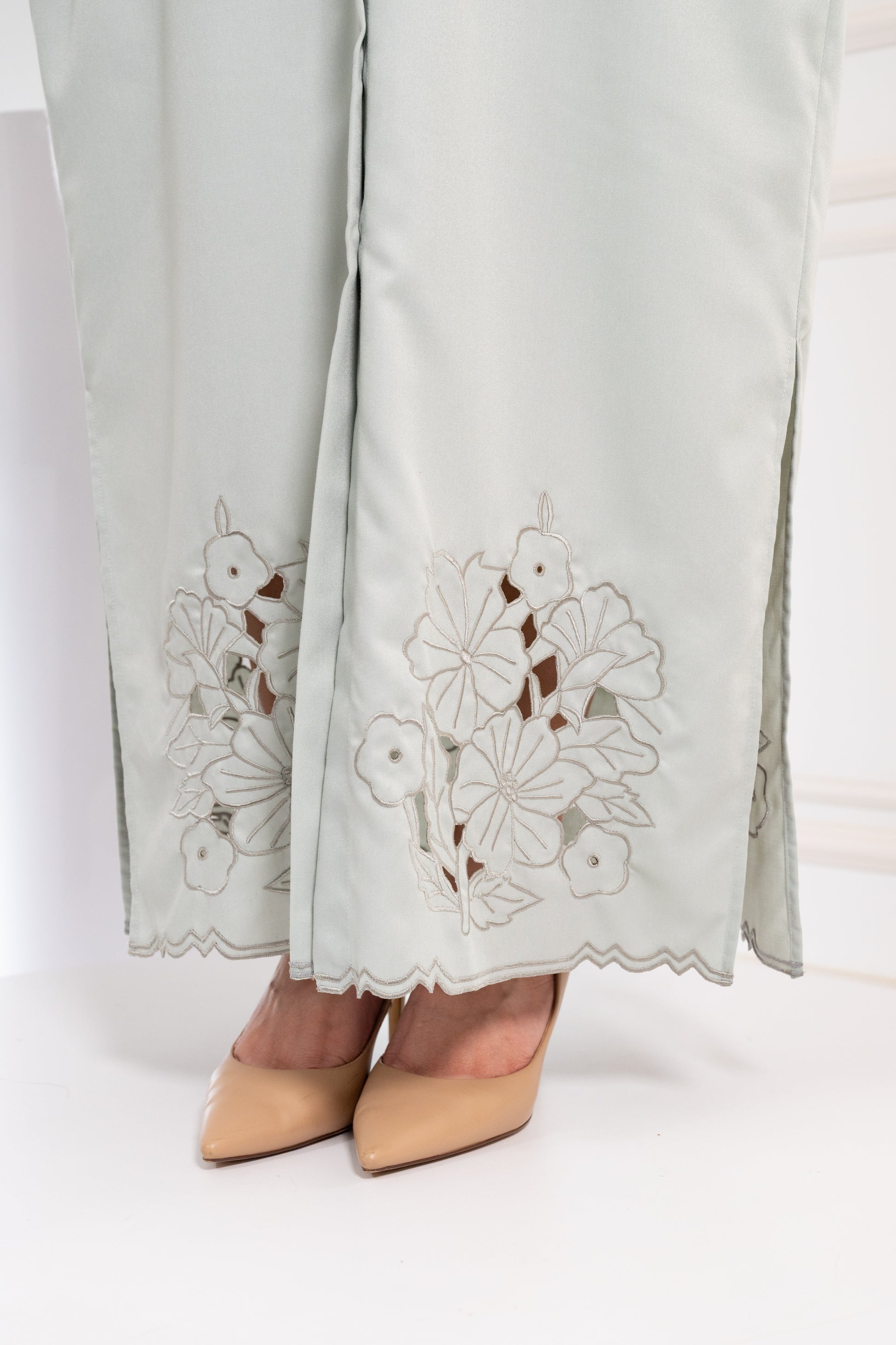 ZAHRA SERIES IN MINT GREEN