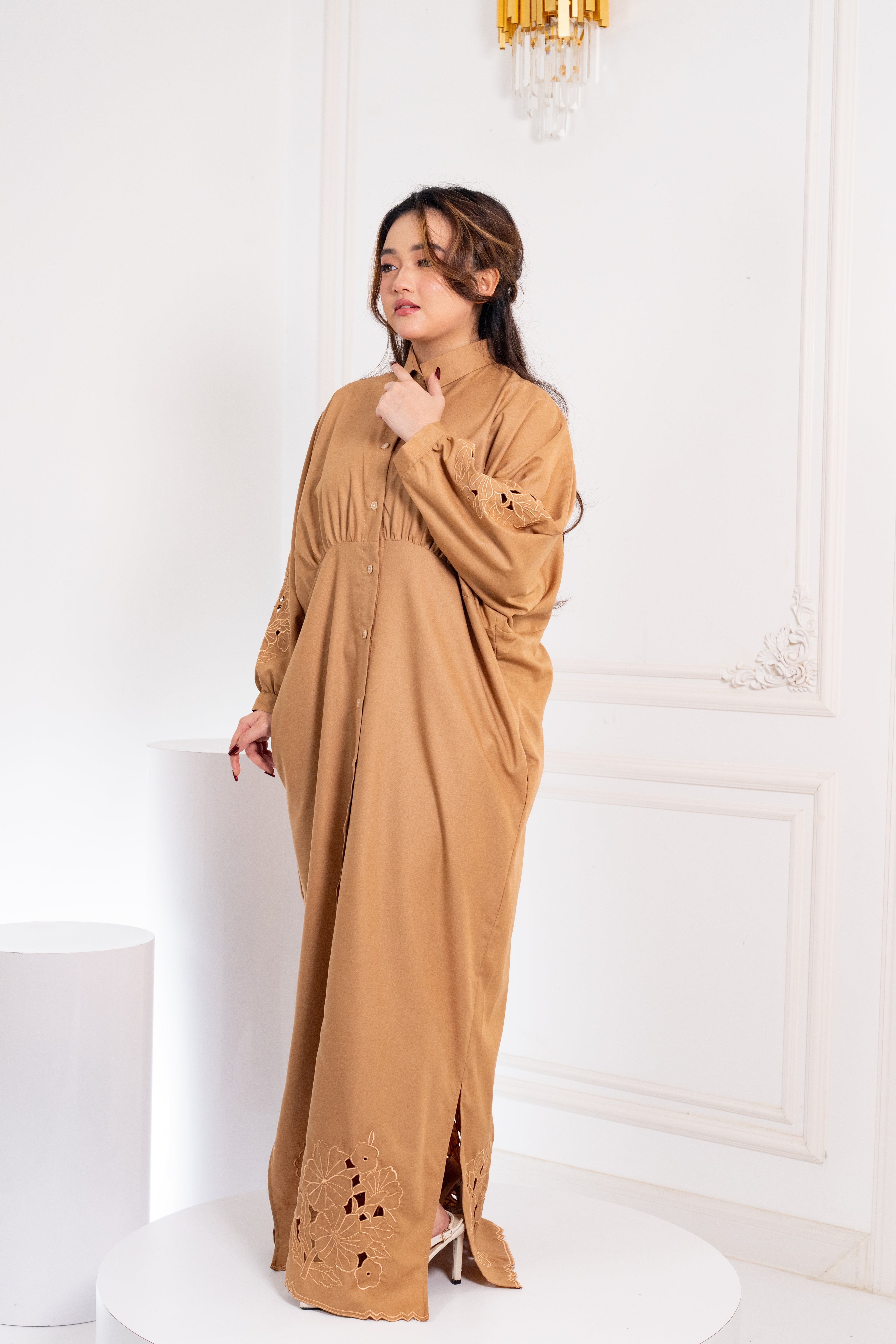 ZAHRA SERIES IN CARAMEL CHOCO