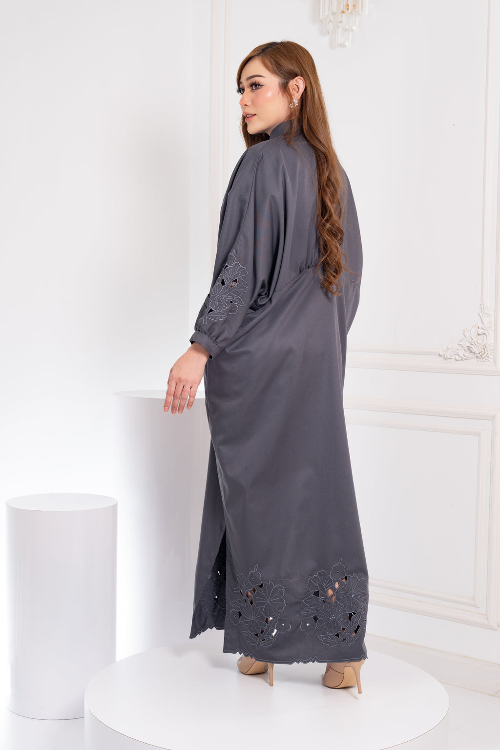 ZAHRA SERIES IN STEEL GREY