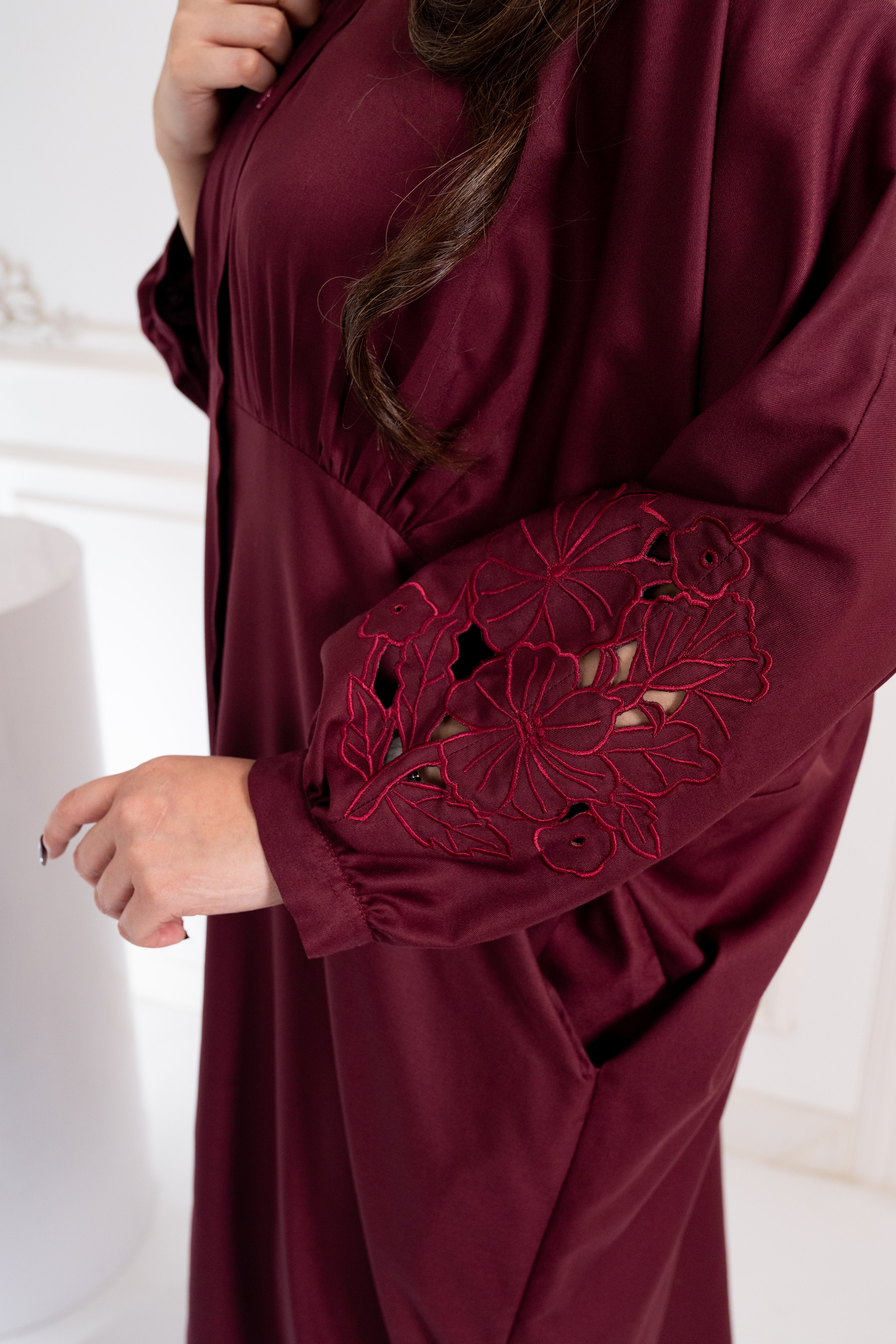 ZAHRA SERIES IN CHERRY RED