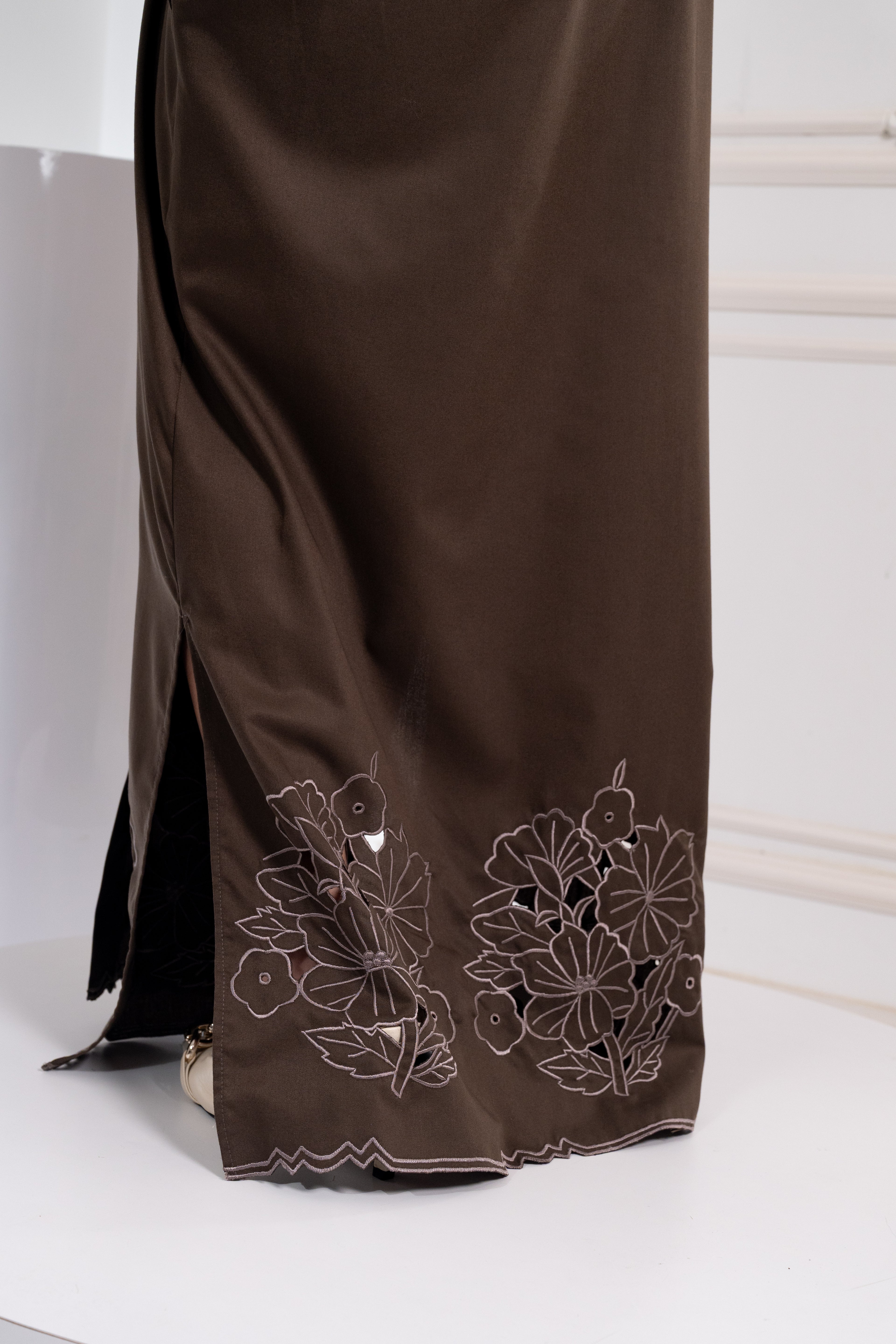 ZAHRA SERIES IN OLIVE GREEN